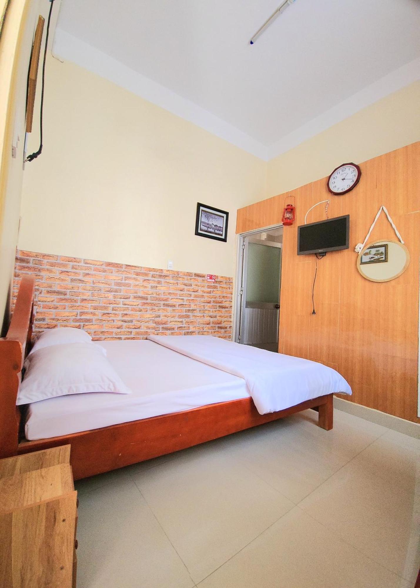 Binh Dao Hotel - Khach San Ngay Trung Tam Gia Re Da Lat Exterior foto
